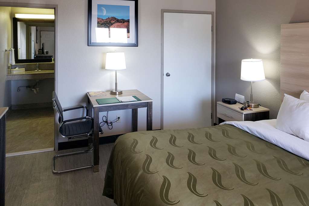 Quality Inn Airport East - photo 15