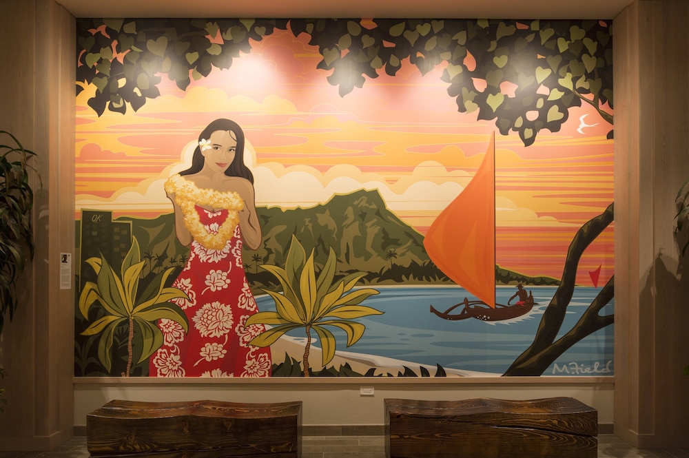 Queen Kapiolani Hotel - photo 12