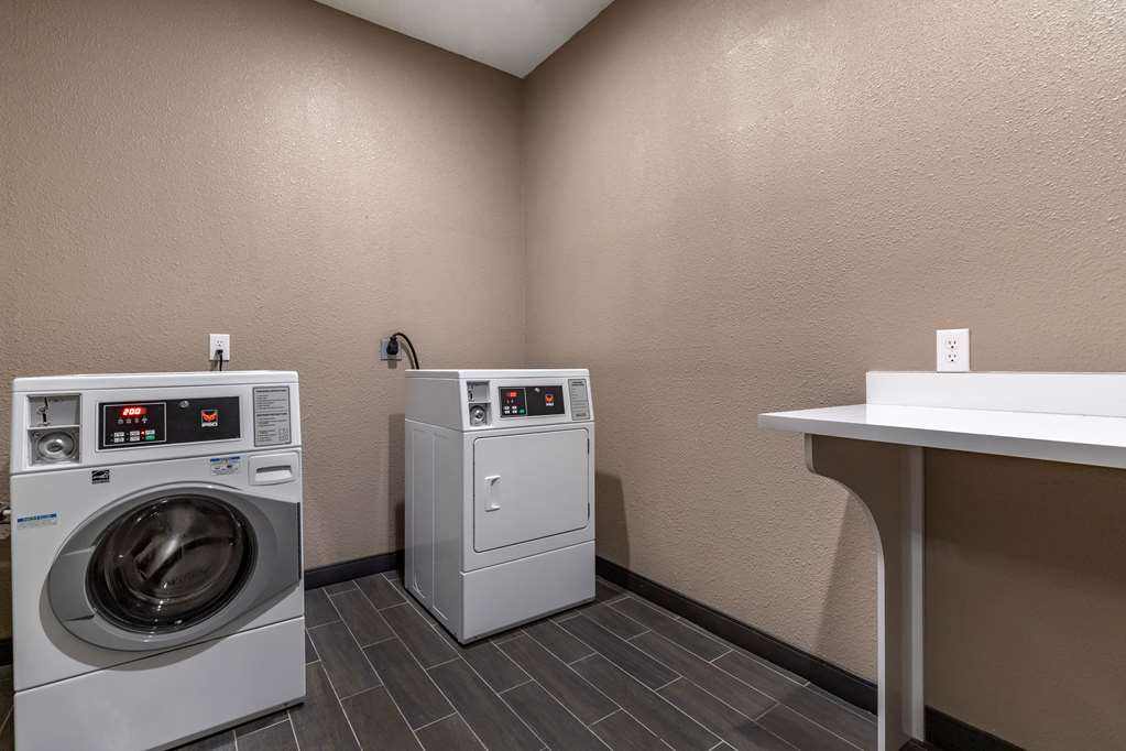 Best Western Plus Big Lake Inn - photo 24