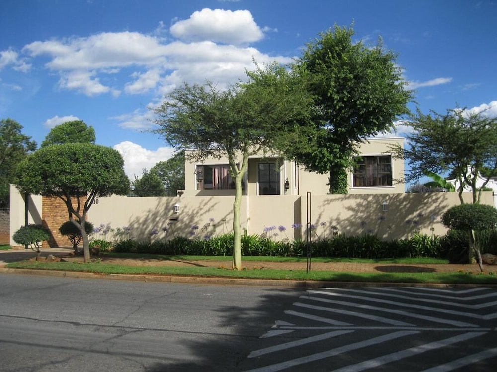 EaglesNest Linden Adults Only in Randburg, South Africa