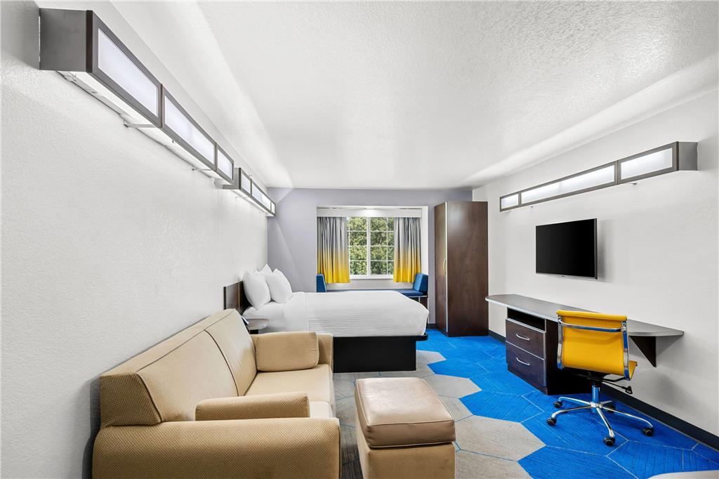 Microtel Inn & Suites by Wyndham Searcy - photo 33