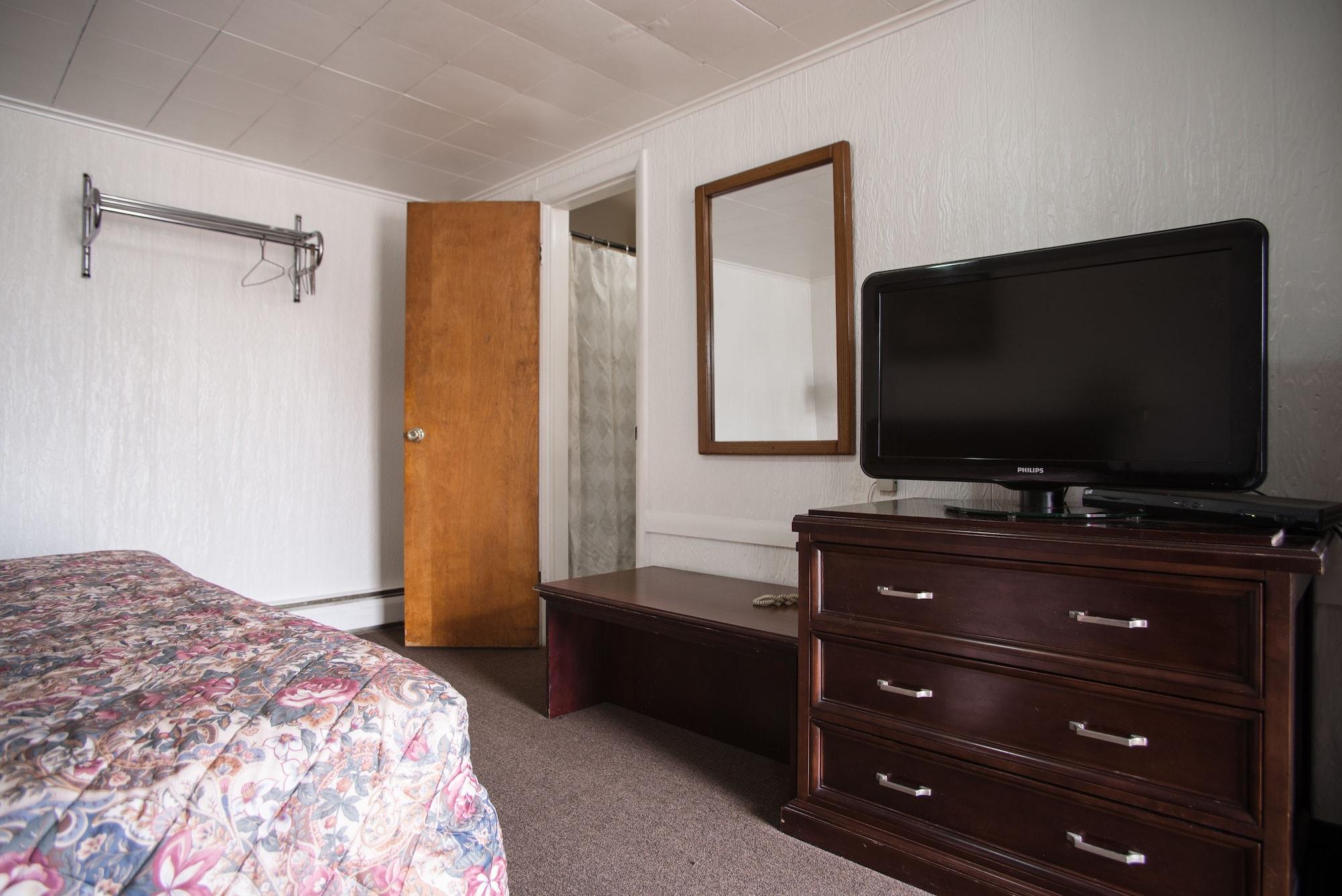 Rosemount Motel - photo 18