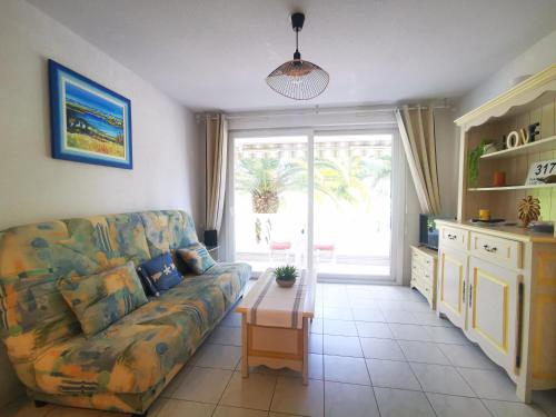 Le Tropical 4 Pers Ensoleille in Frejus, France