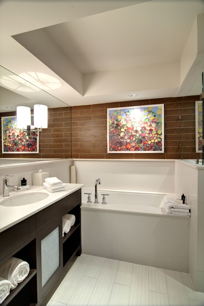 City Loft Hotel - photo 15
