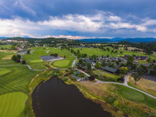 Resort at Eagle Point - photo 13