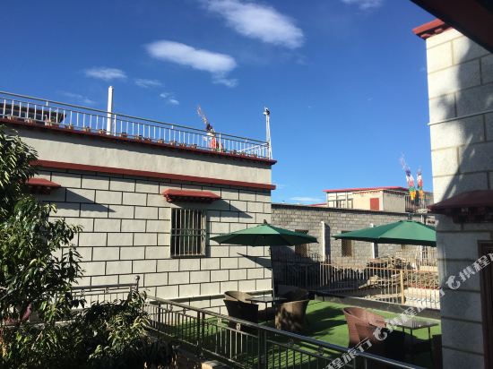 The Moon House - carbon neutral hotel in Lhasa