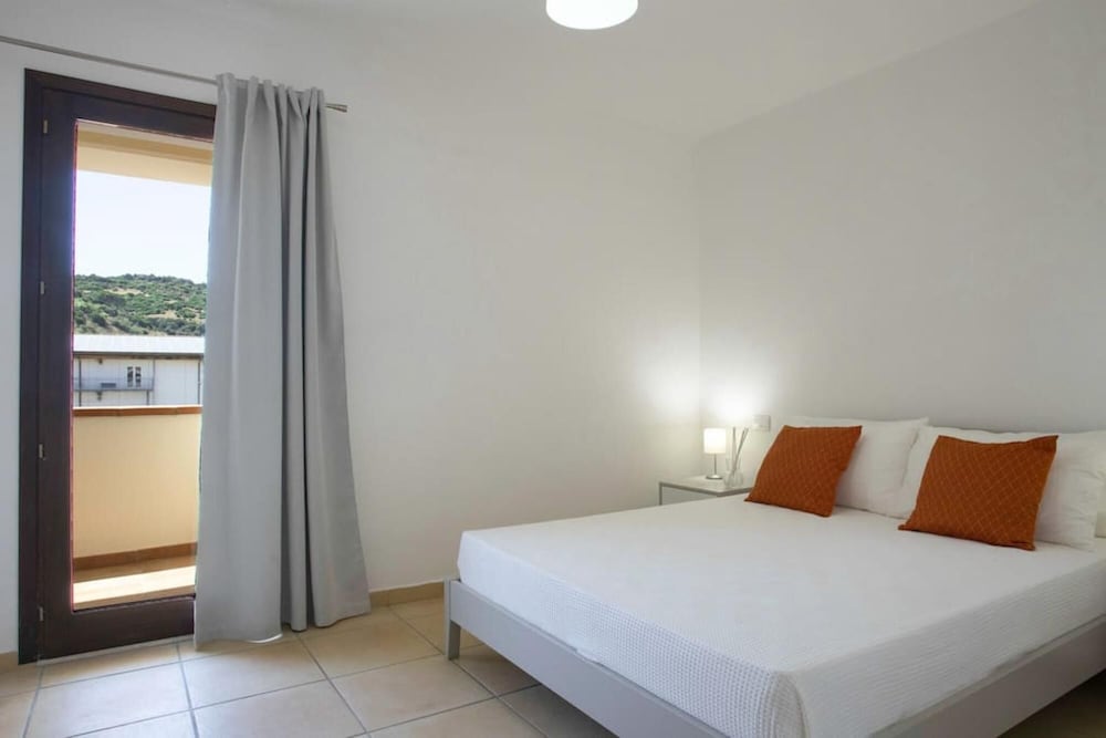 Welcomely Degli Artigiani Il Grifone in Bosa, Italy