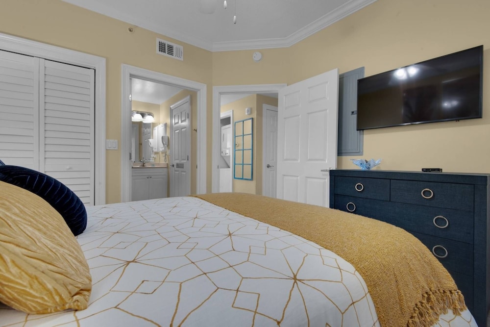 Boardwalk Beach Resort Unit 905 - photo 3