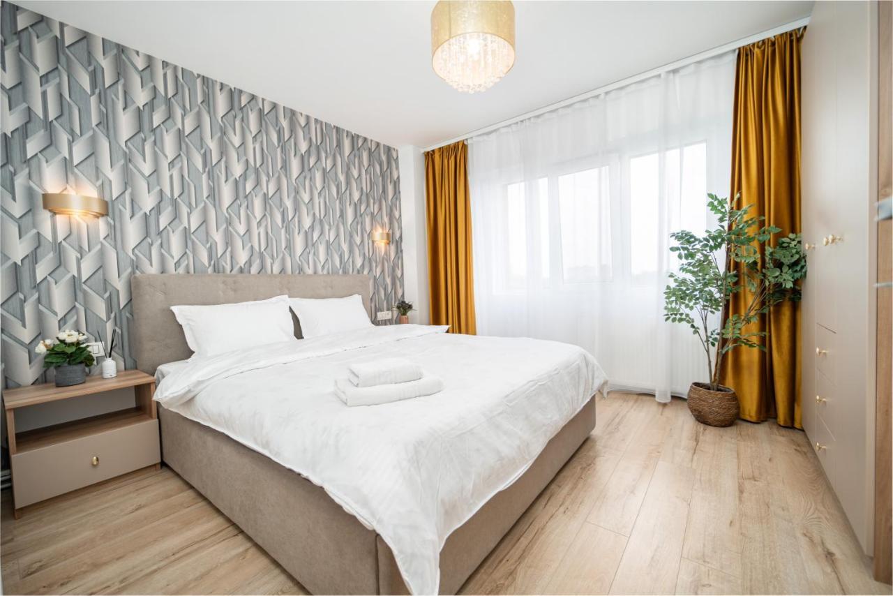 Feel the Paris with C&A apartment By OpenHouse — 4-Star Luxury Hotel in Timisoara, Romania