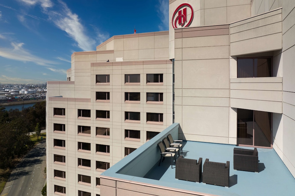 Hilton Long Beach Hotel - photo 34