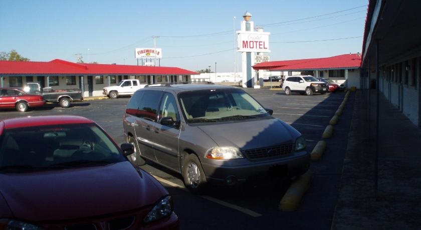 Crystal Motel - last minute hotel in Tulsa