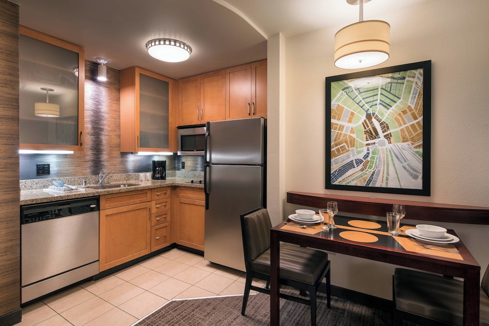Residence Inn by Marriott Camarillo - photo 15