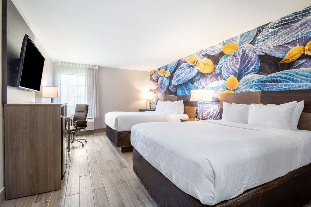 Clarion Pointe South Boston Danville East - photo 5