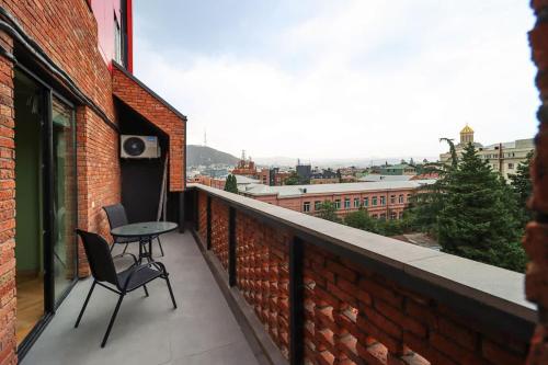 Chic 1BR Apt in Moedani complex By Wehost