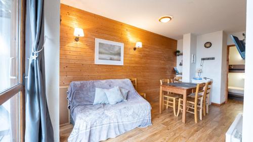 V du Bachat Silene A05 6 Pers - last minute hotel in Unknown City