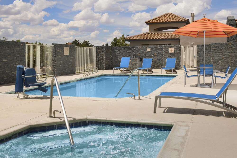 Towneplace Suites Abq Airport - photo 18