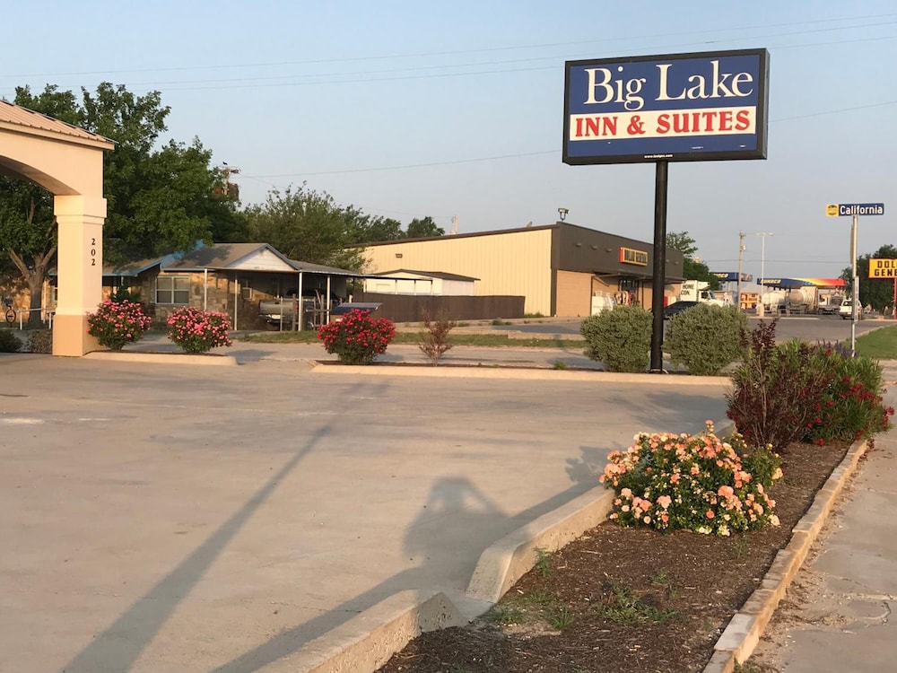 Big Lake Inn & Suites - photo 50