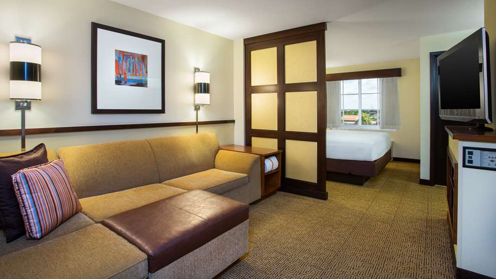 Hyatt Place Coconut Point - photo 3