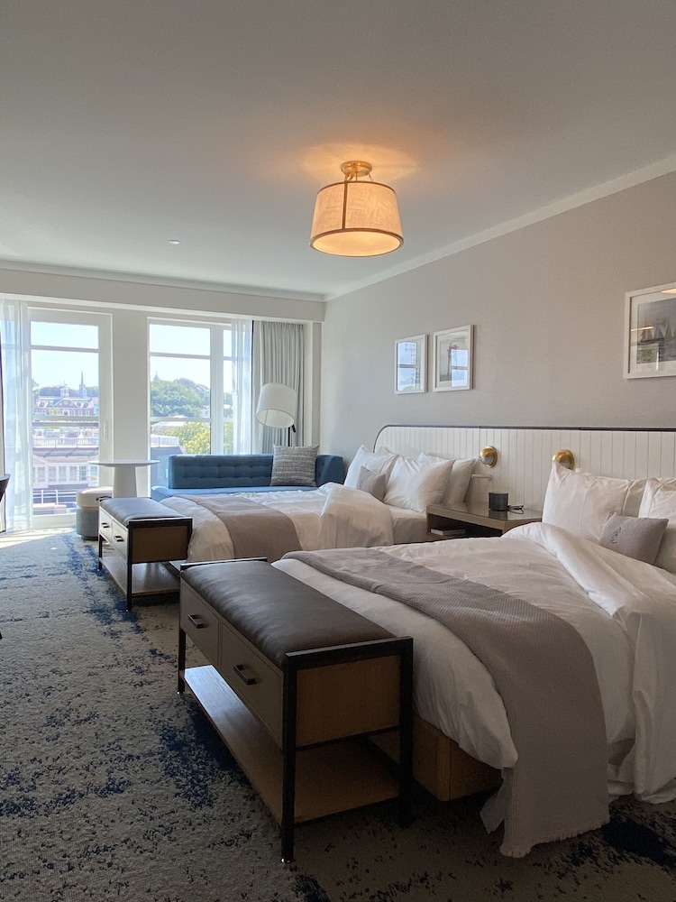 The Brenton Hotel - photo 10