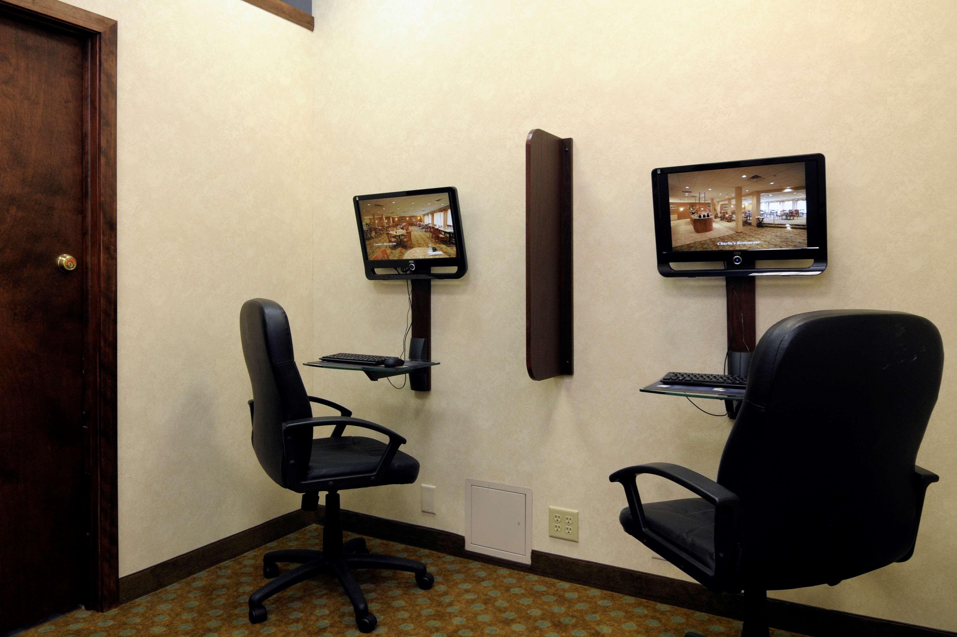 Best Western Plus Chicago Hillside - photo 29
