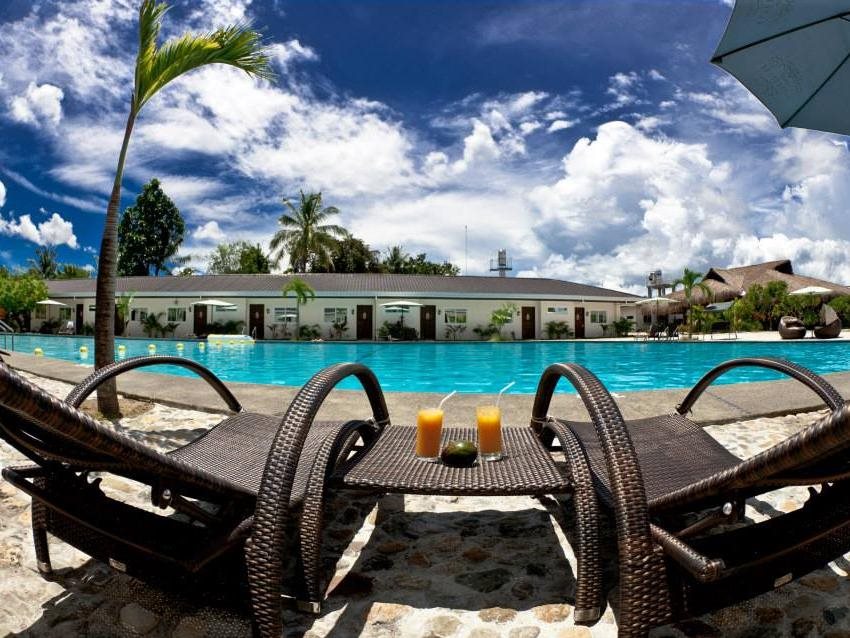 Natures Garden Park Resort — Cordova