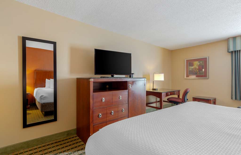 Best Western Plus Inn at Valley View - photo 9