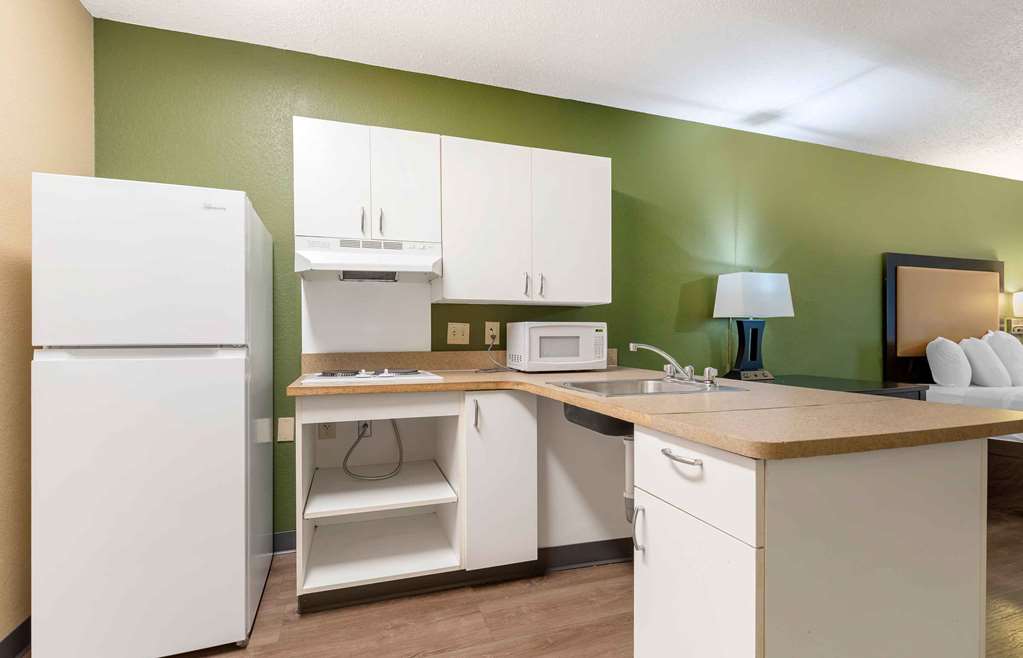 Extended Stay America Select Suites Austin Northwest Lakeline Mall - photo 29