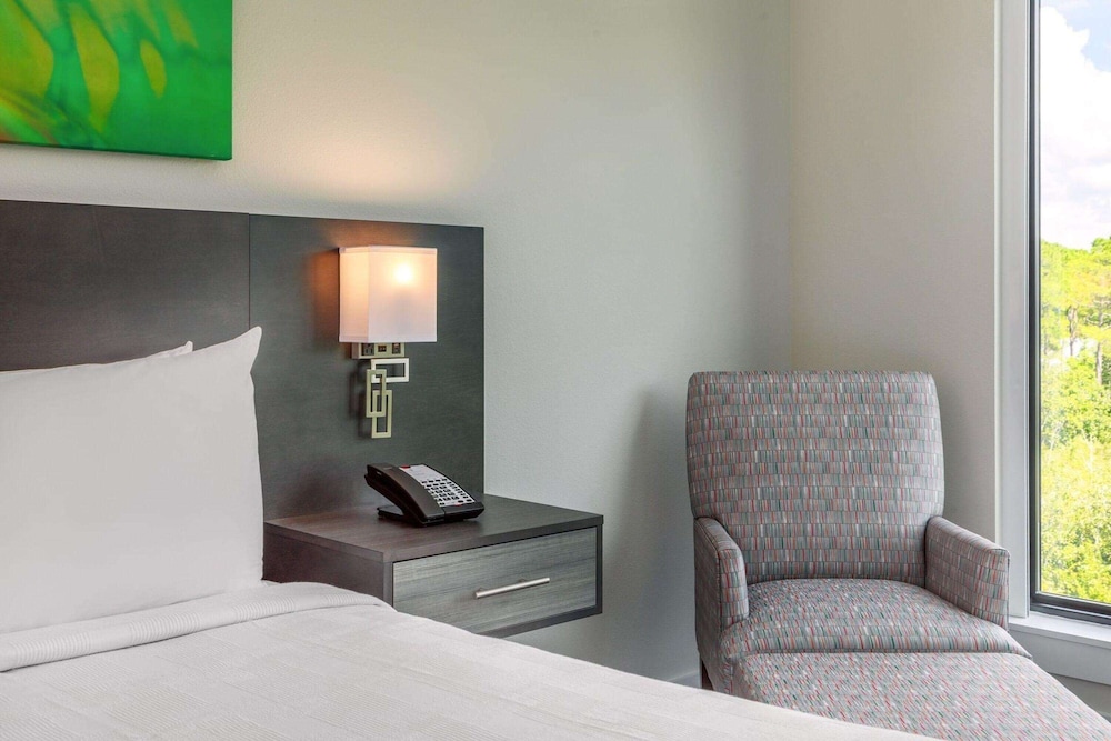 The Grove Resort by ACO Winter Garden - photo 26