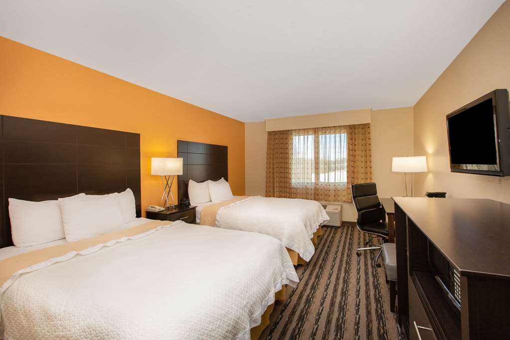 La Quinta Inn by Wyndham Lincoln Nebraska - photo 39