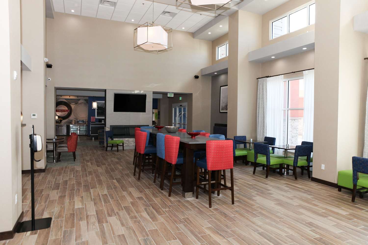 Hampton Inn & Suites Lafayette Medical Center CO - photo 14