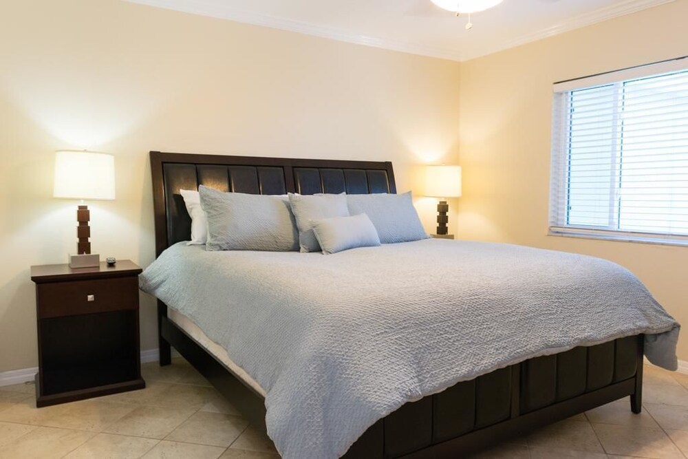 Palm Cay 5 - photo 17