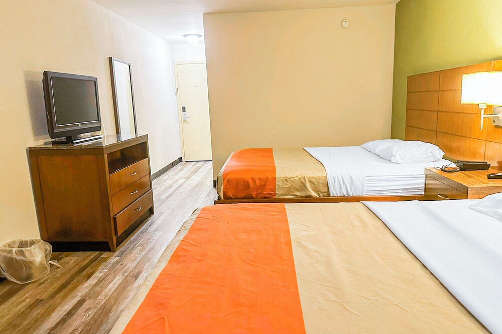 Jackson Hotel & Convention Center - photo 37