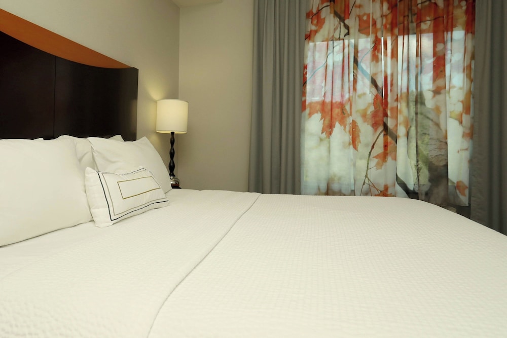 Fairfield Inn & Suites by Marriott Harrisburg West - photo 12