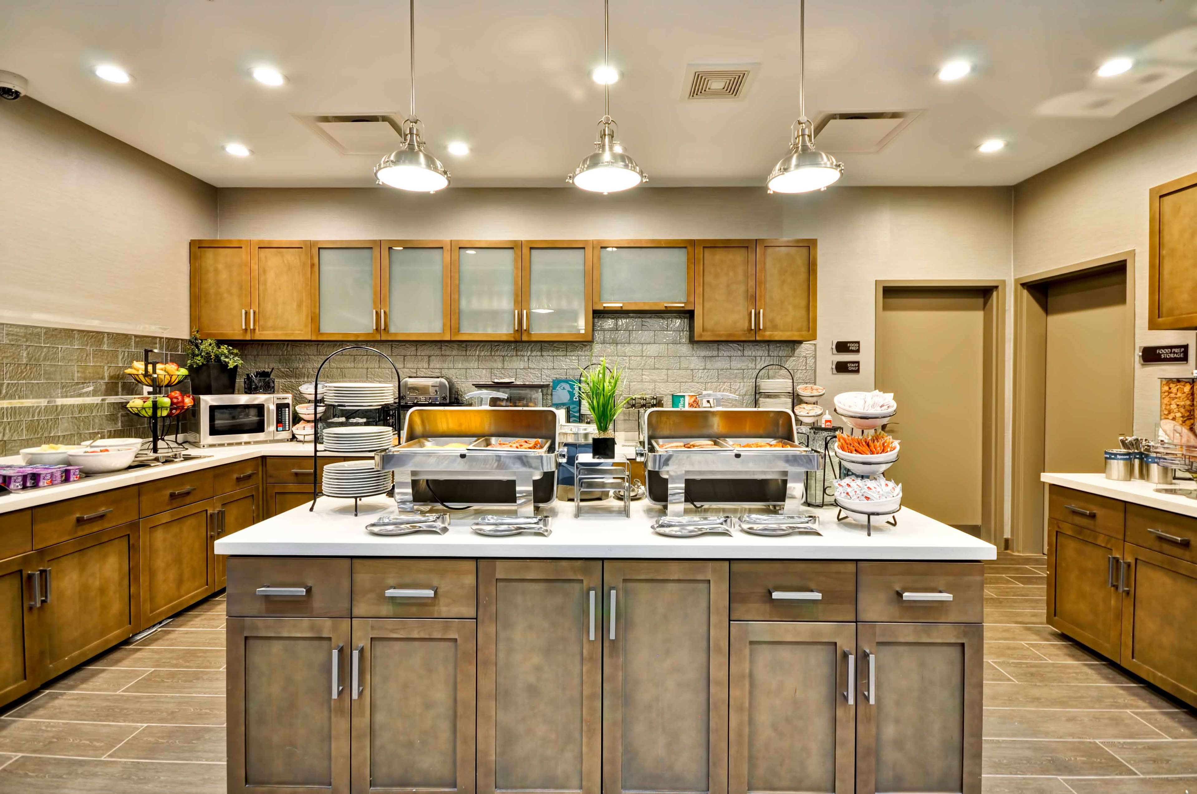 Homewood Suites by Hilton Cincinnati West Chester - photo 20