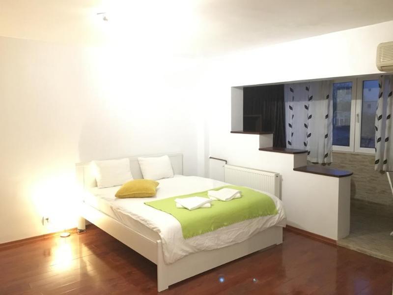 New Green Apartment Studio 1 — 4-Star Luxury Hotel in Bucharest, Romania