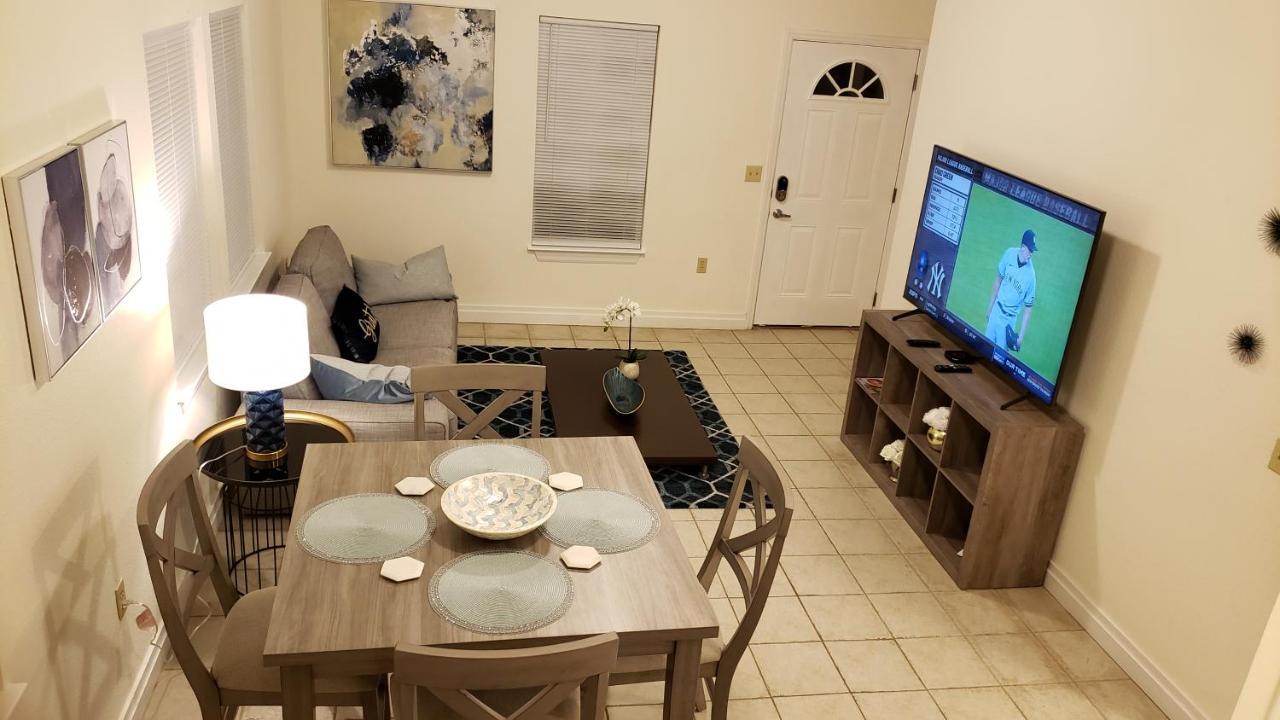 Stylish House Near Uf Va & Downtown Gainesville — 4-Star Luxury Hotel in Gainesville, United States