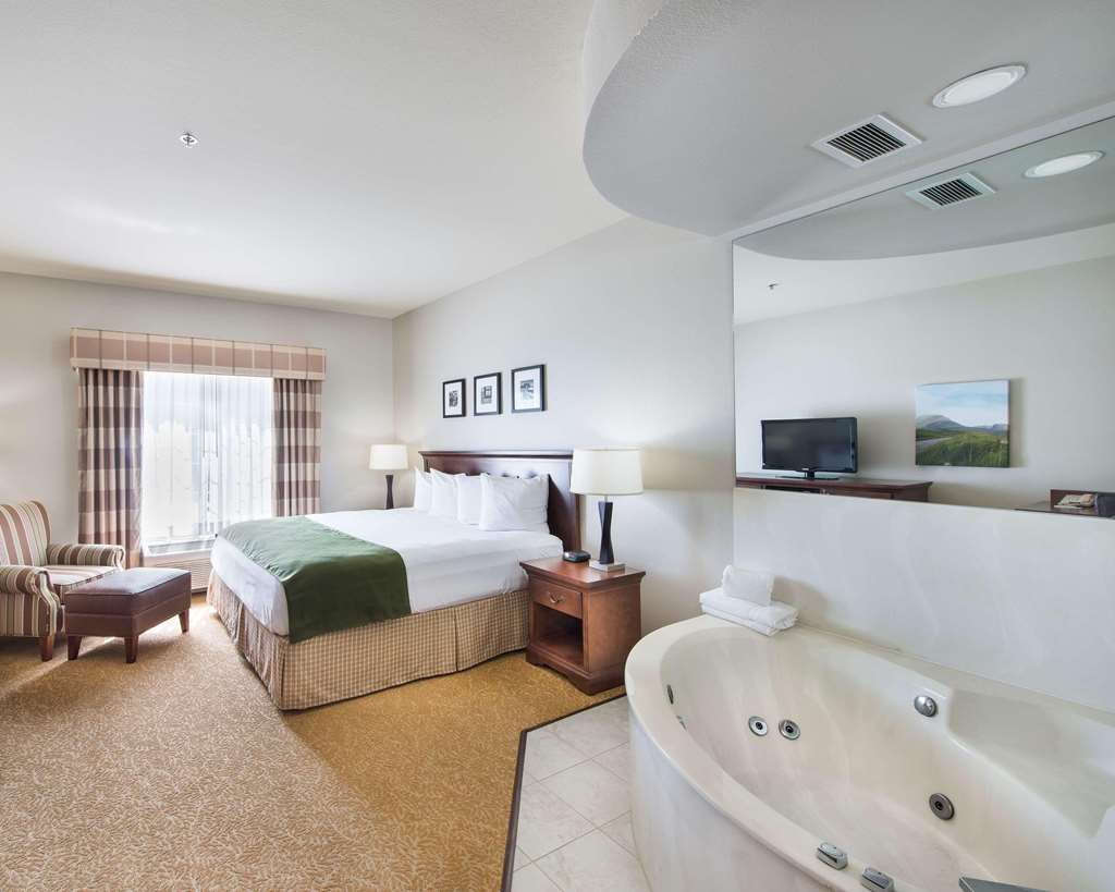Country Inn & Suites by Radisson Greeley CO - photo 11