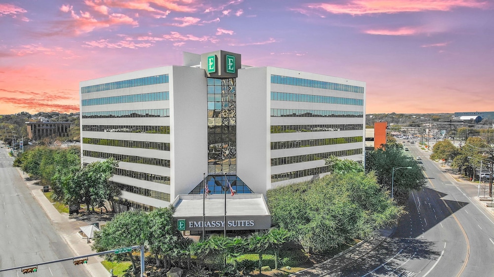 Embassy Suites by Hilton Austin Downtown South Congress - photo 100