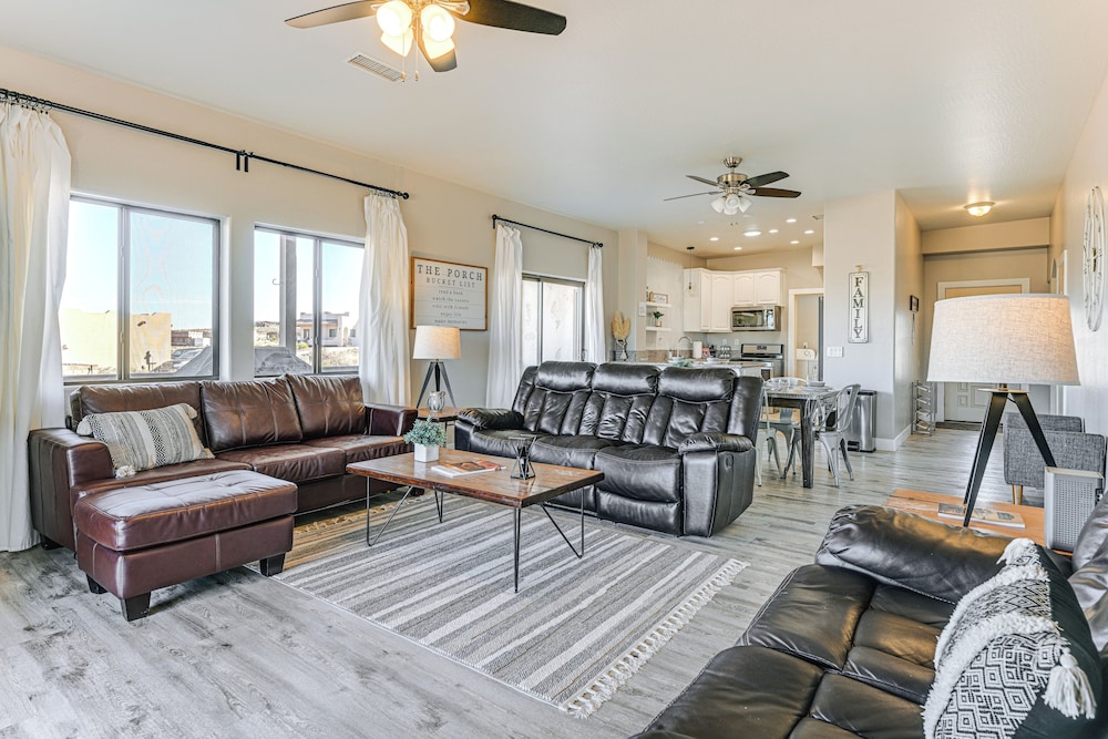 4 Mi To Lake Powell Retreat W Game Room — Page