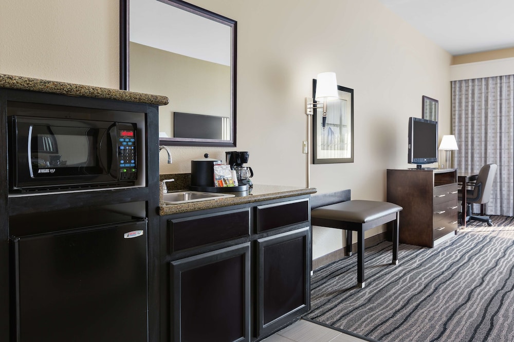 Hampton Inn & Suites Mountain View - photo 10