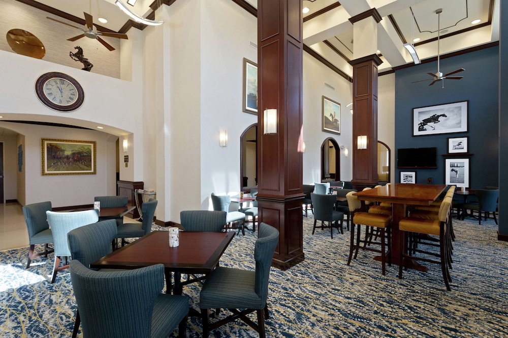 Hampton Inn & Suites Wellington - photo 32