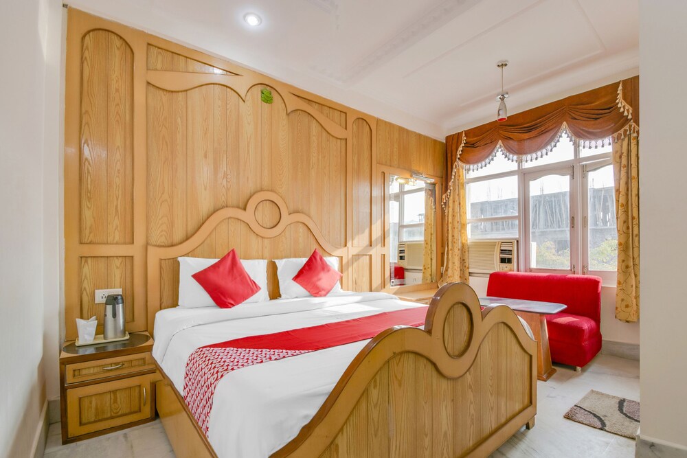 OYO 24894 Mahadev Hills in Katra, India