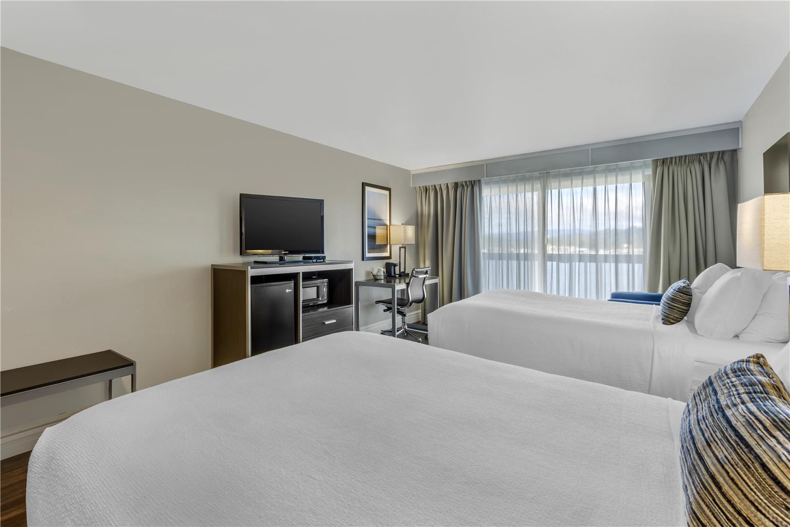 Best Western Pier Point Inn - photo 14