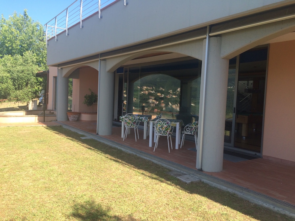 Villa Sofia — 4-Star Luxury Hotel in La Spezia, Italy