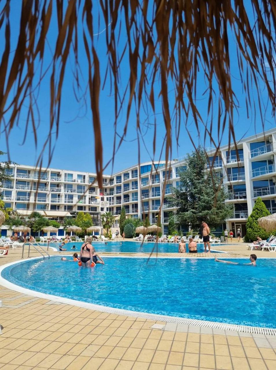 Atlantis Resort D111 апартамент in Burgas, Bulgaria