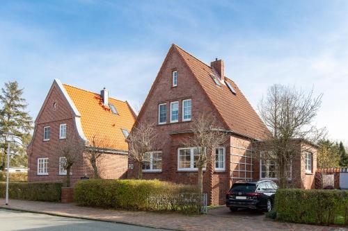 Strand 70 — 4-Star Luxury Hotel in Cuxhaven, Germany