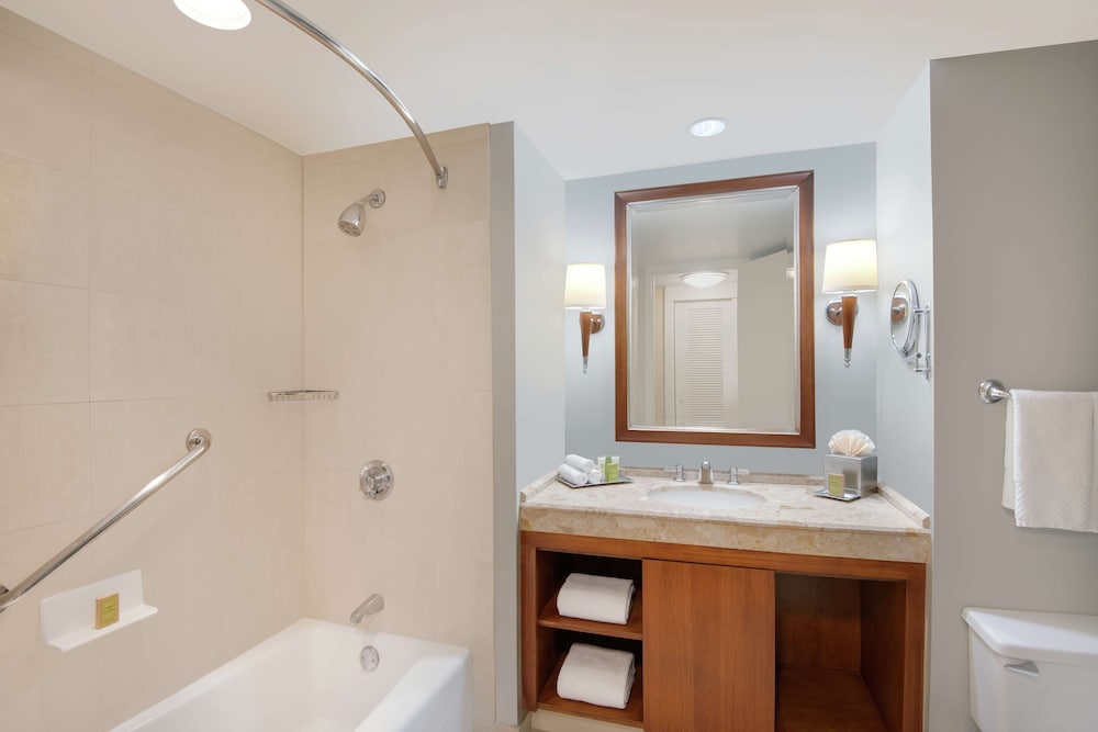 DoubleTree by Hilton Stamford - photo 43