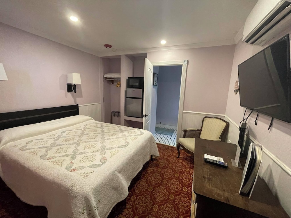 Sugarloaf Mountain Motel - photo 27