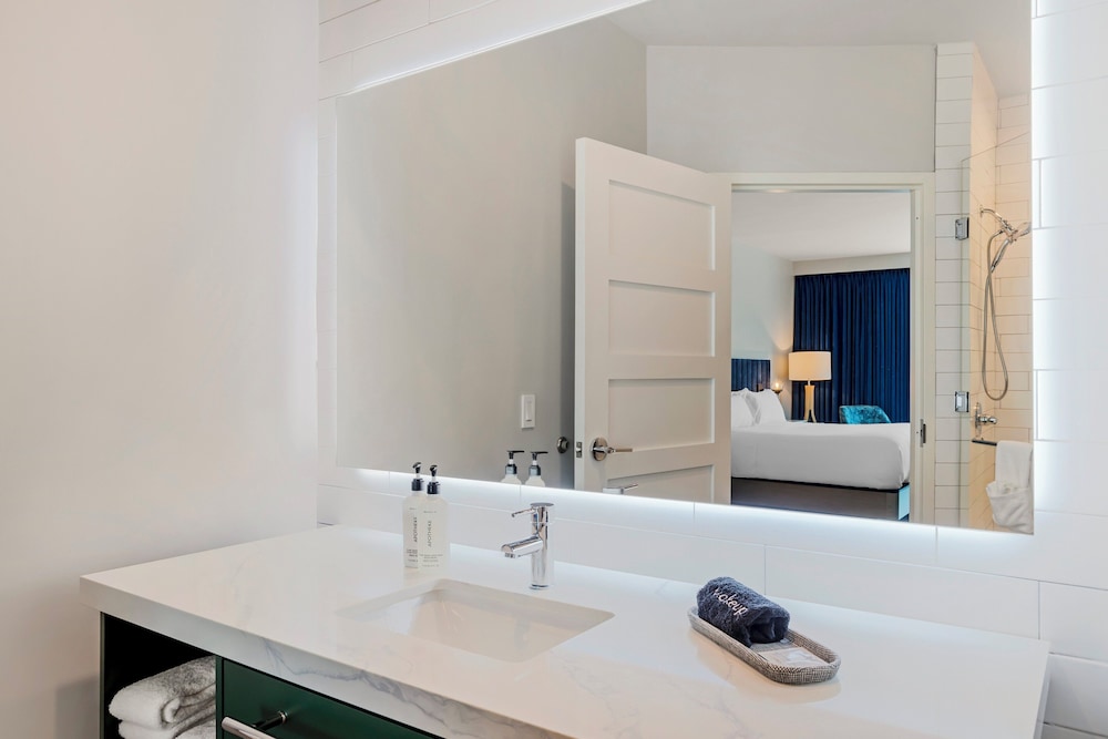 EVEN Hotel Waco University Area by IHG - photo 50