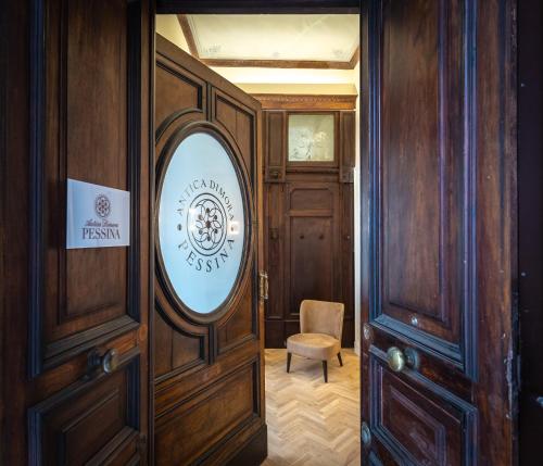 Antica Dimora Pessina in Naples, Italy